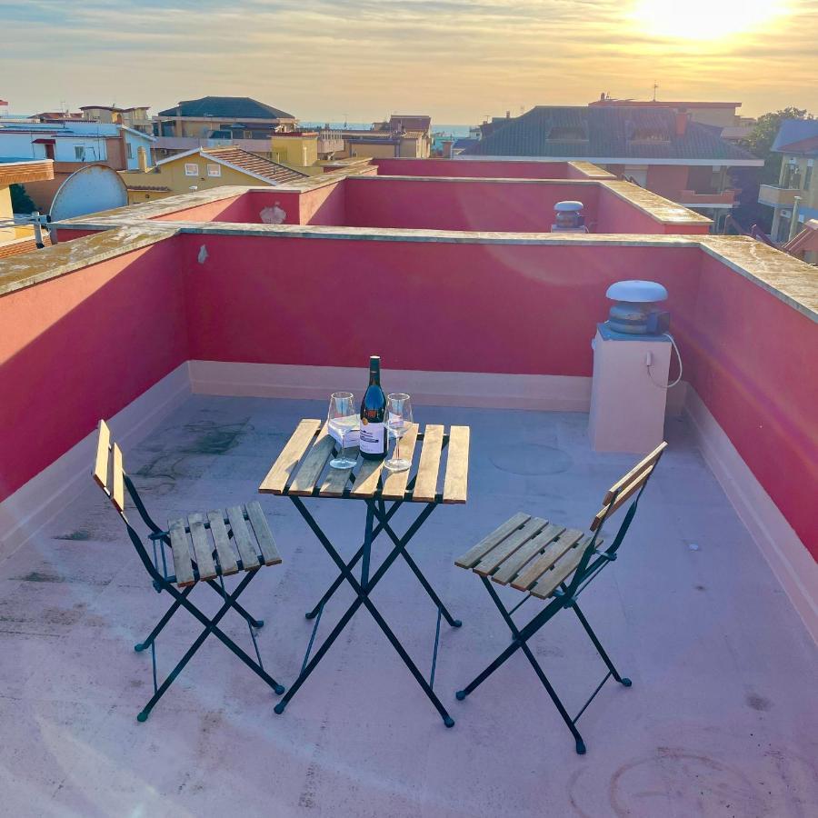 Appartamento K-Rome Airport Sea View Fiumicino Esterno foto